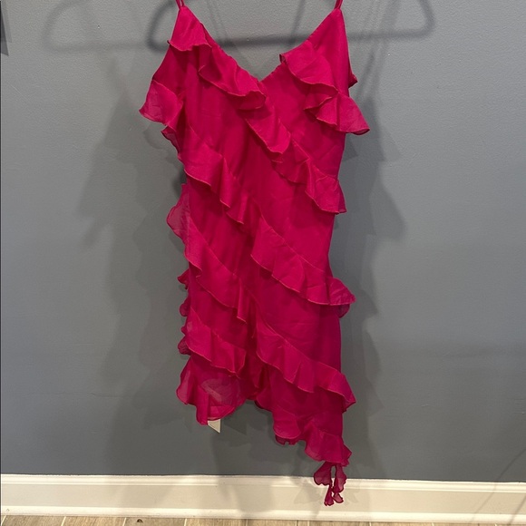 NWT Abercrombie All-Over Ruffle Mini Dress, pink Size Medium - Picture 3 of 8